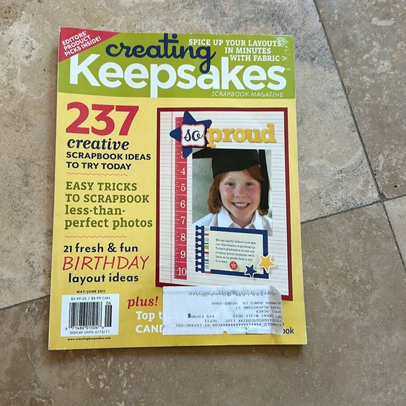 16 Creating Keepsakes Magazines Scrapbooking Papercrafting 2008-2011 - Picture 6 of 7